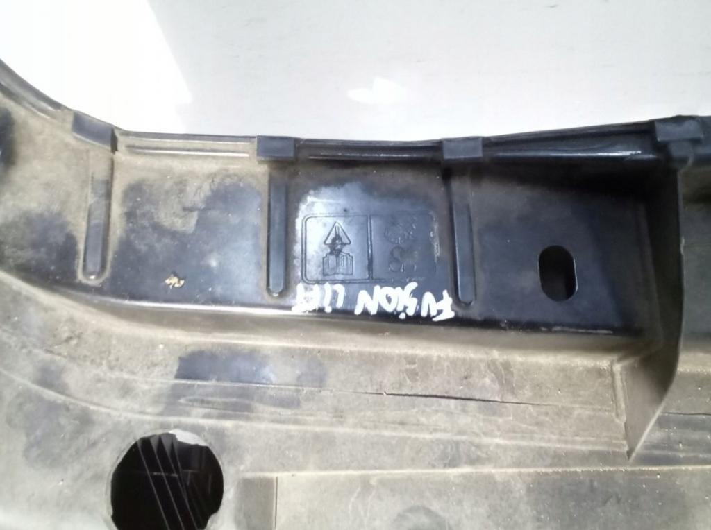 Ford Fusion I lift, predná výstuž