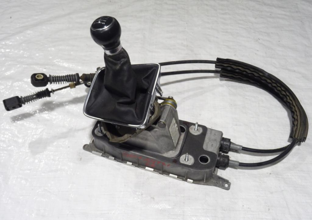 Vw Golf plus 1.4 TSI 122 HP manual 90 kW  Páka rýchlosť 1Q0711049C