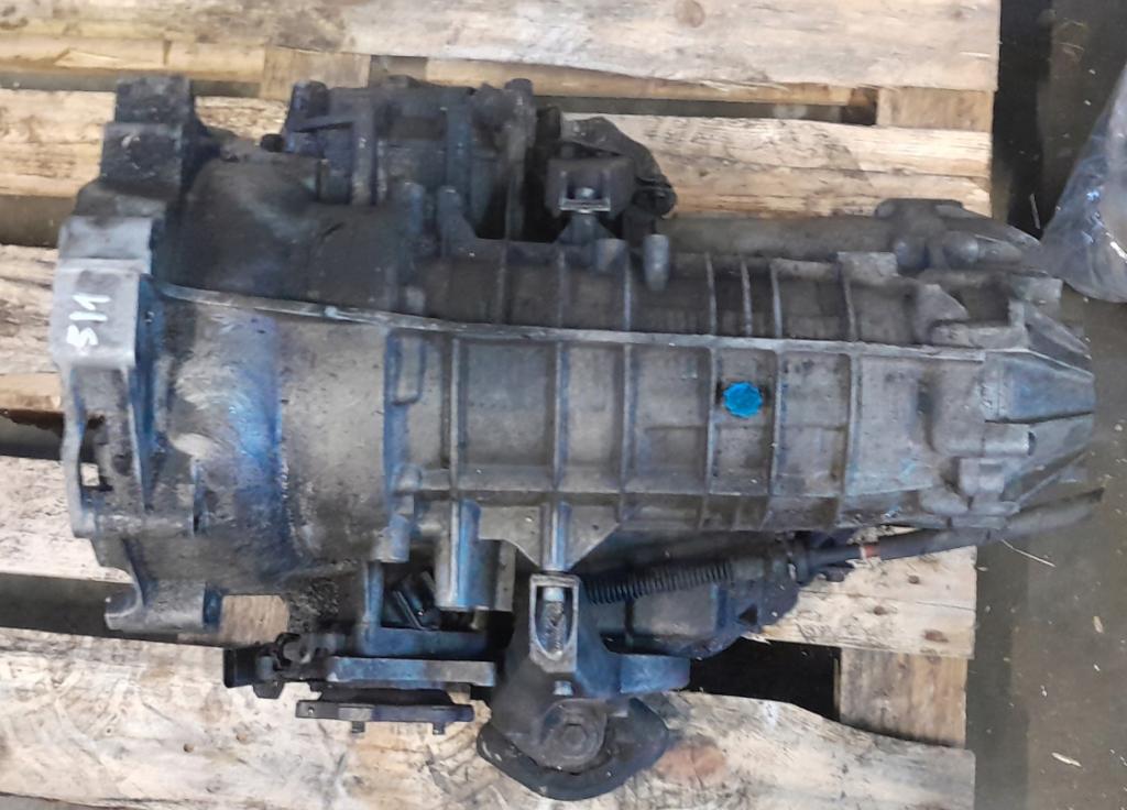 VW PASSAT B5 LIFT FL 1.9 TDI prevodovka AUTOMAT EYF 5HP-19