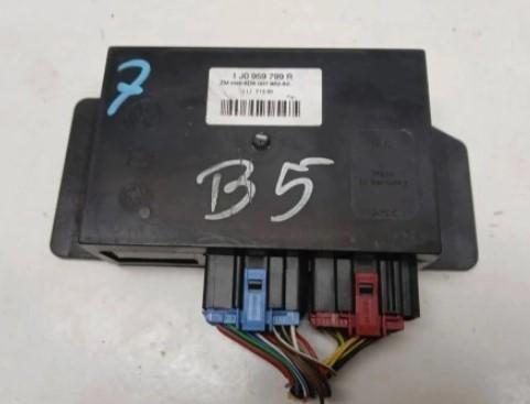 VW PASSAT B5 Modul Riadiaca jednotka komfortu 1J0959799R