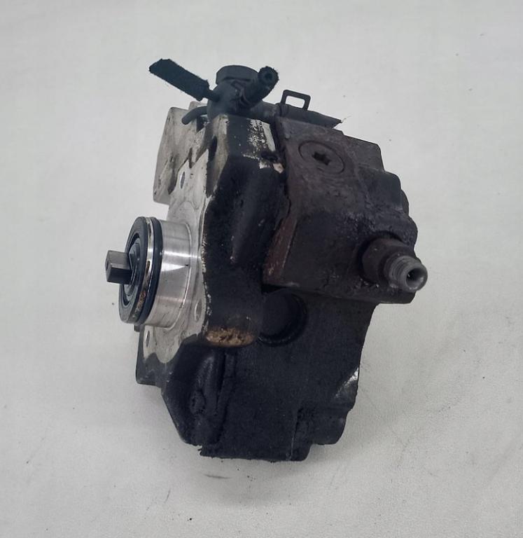 KIA CEED SW (ED) 2007 - 2012    2.0 CRDi 140 103 kW [140 KM] olej napędowy 2007 -   Pumpa vstrekovacia 33100-27400 (Vstrekovacie čerpadlá)