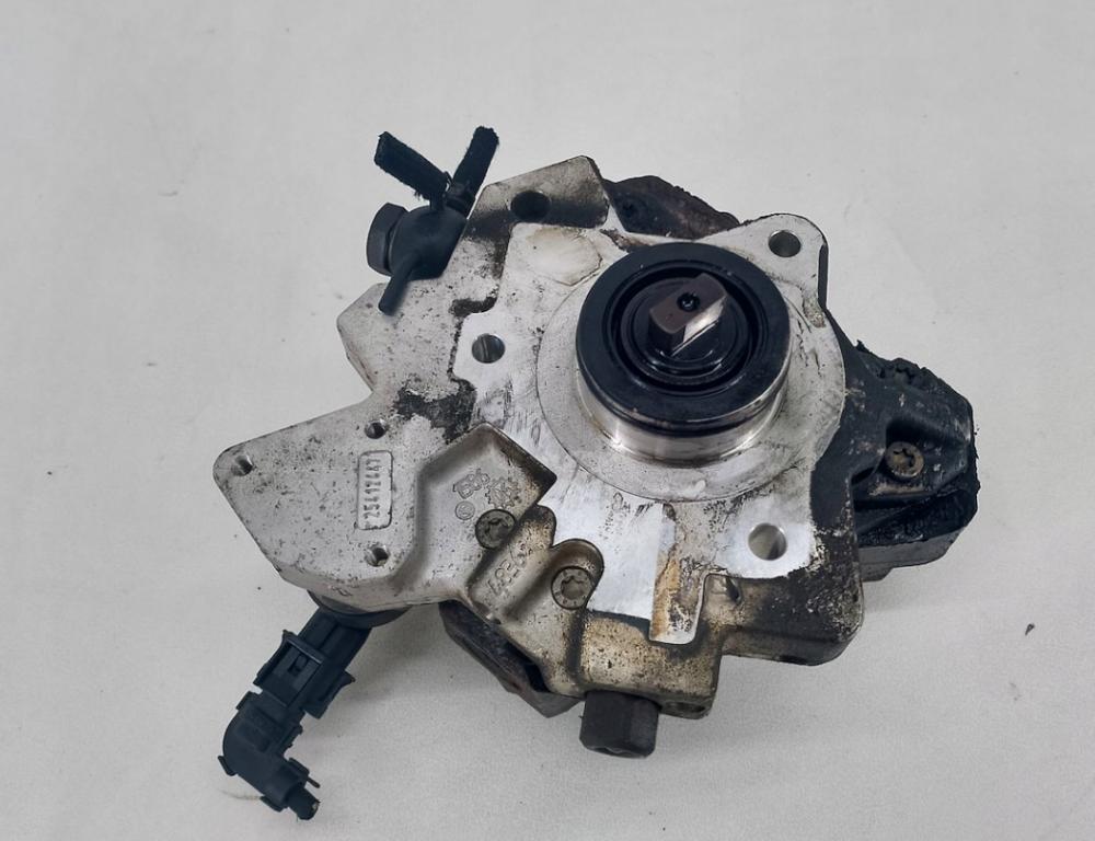 KIA CEED SW (ED) 2007 - 2012    2.0 CRDi 140 103 kW [140 KM] olej napędowy 2007 -   Pumpa vstrekovacia 33100-27400 (Vstrekovacie čerpadlá)