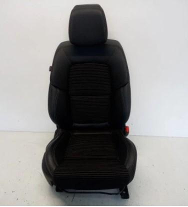 Renault Talisman 2015-2022 1.6 dci 131 HP manual 96 kW 1598 cm3 5- Sedačka pravý