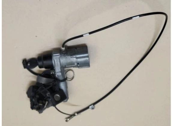 MERCEDES 190 W201 W124 AUTOMAT  spinačka  (Spínacie skrinky a kľúče)