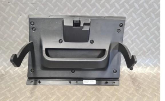 Dacia Duster II 2018. prihradka pasaziera F015433