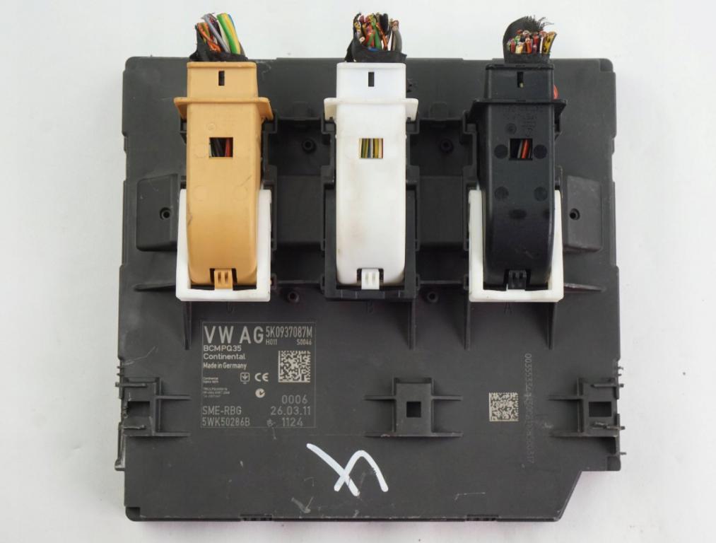 VW Touran II 2011 Moduł bordnetz 5K0937087M