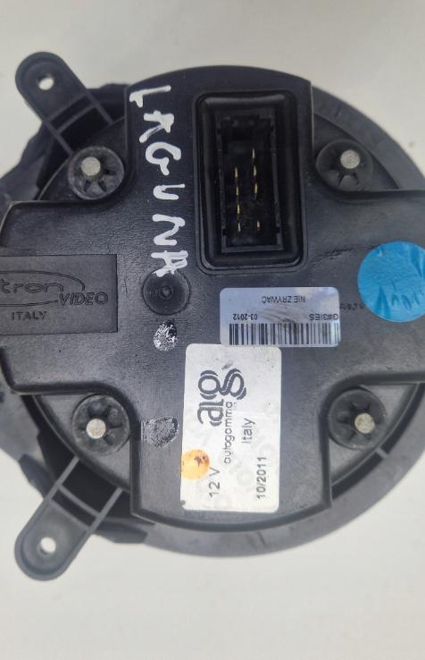 RENAULT LAGUNA I VENTILÁTOR