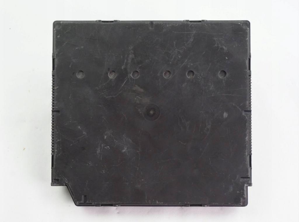 VW Touran II 2011 Moduł bordnetz 5K0937087M