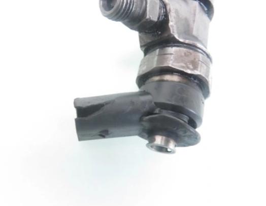 BMW E46 318d  M47 D20 1998-2007 2.0d 116 HP manual 85 kW  vstrek 0445110149 (Vstrekovače) - prasknuty konektor