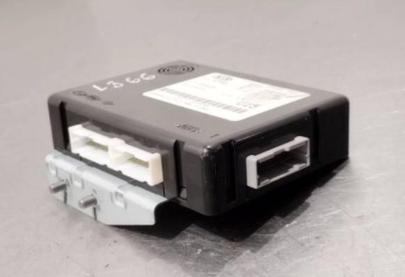 Kia Sportage 2012  riadiaca jednotka ostatné 95400-3U151