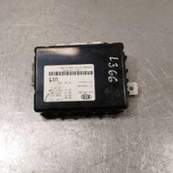 Kia Sportage 2012  riadiaca jednotka ostatné 95400-3U151 