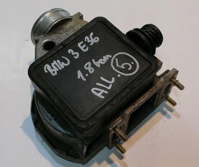 BMW 3 E36 1993 85 kW SEDAN 1.8B 113KM 90-98 Váha vzduchu