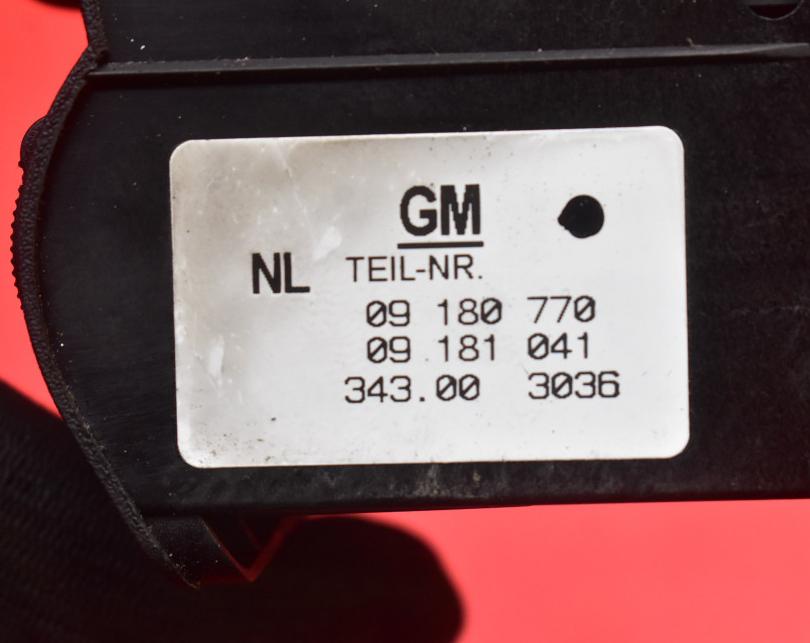 OPEL ASTRA G liftback (T98) 1998 - 2009(F08, F48) 66 kW 2007 - 2009  Spínač svetiel 09180770