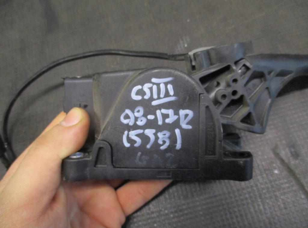 Citroen C5 III  2008 100 kW SEDAN 4D 2.0HDI 136KM 08-17 2000 Potenciometer plynového pedálu 9685216080