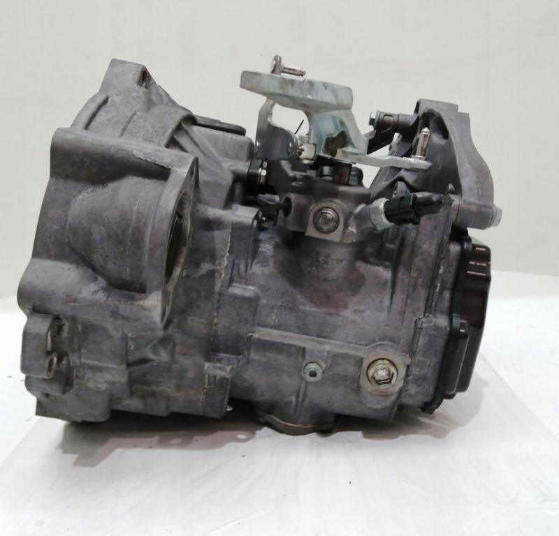 VW CADDY III   1.9 TDI 77 kW  Prevodovka GQR (Prevodovky)