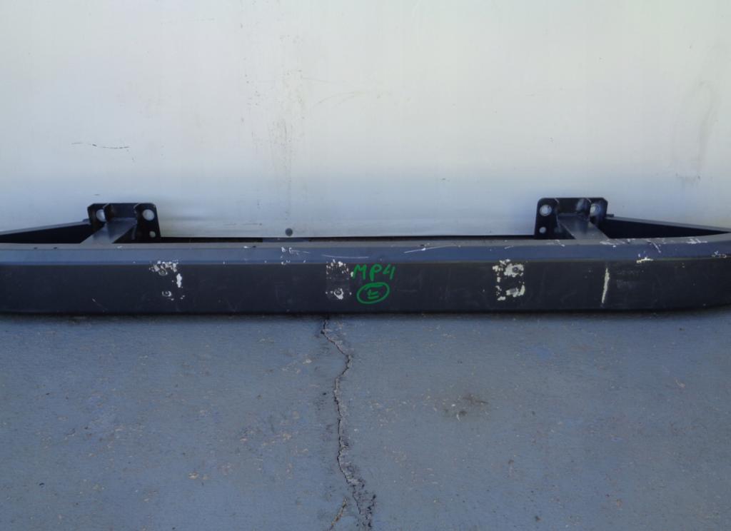 MERCEDES ACTROS MP4 Výstuha nárazníka predný 9603102122