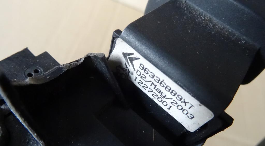 Peugeot 406 1.8 16v 116 HP manual 85 kW 1751 cm3 4- prepínač 96450911XT