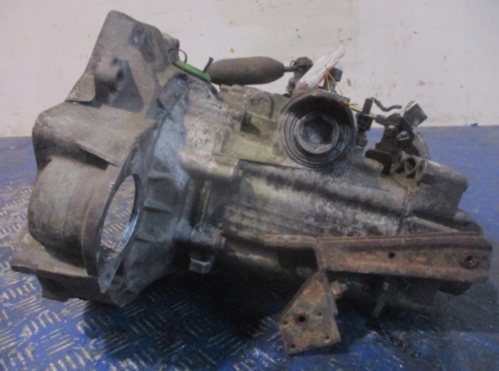 Vw Vento Golf III 1.8ie 75 km prevodovka DFP 24037