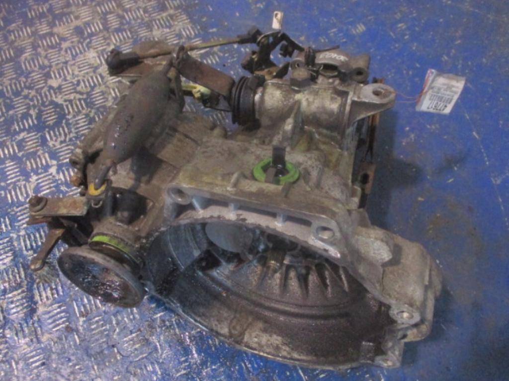 Vw Vento Golf III 1.8ie 75 km prevodovka DFP 24037