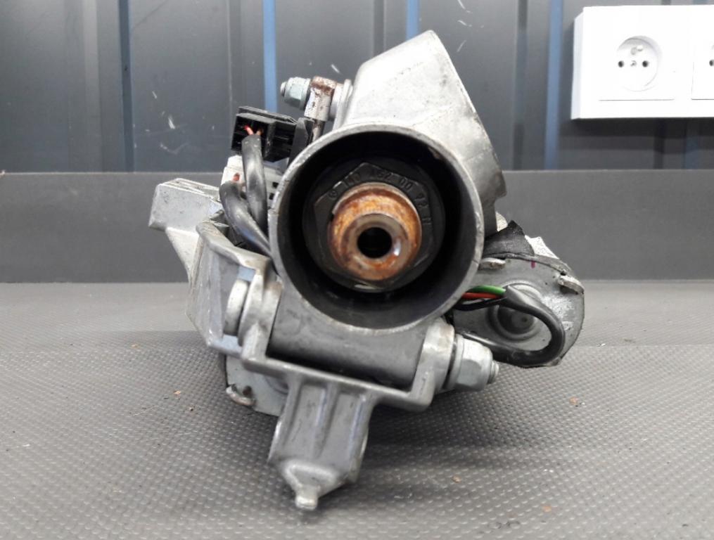 Chrysler  Stĺpik  riadenia 300C 3.0 CRD A2114620120