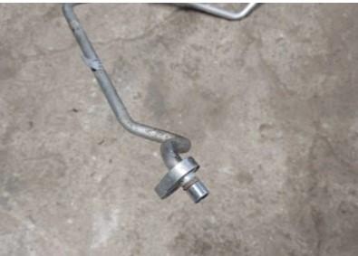 Renault Talisman 2015-2022 1.6 dci 131 HP automatic 96 kW 1598 cm3 4- rúrka klimatizácie 924405426R