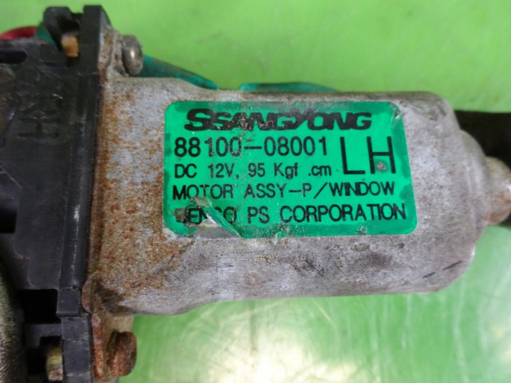 SSANGYONG REXTON  Mechanizmus OKIENKA  VZADU ĽAVÝ 8810008001
