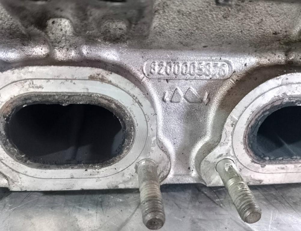 RENAULT ESPACE IV (JK0/1_) MINIVAN 2004 110,00 2.2 dCi (JK0H) 150 - G9T 742 2188,00 hlava 8200005876