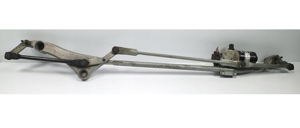 MERCEDES W245  mechanismus stěračů přední EU A1698202140