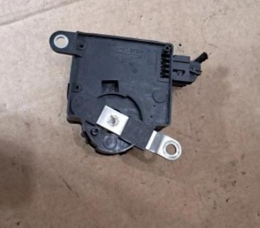 AUDI Q7 4L  Modul akumulatora  Riadiaca jednotka 4L0915181 (Ostatné)