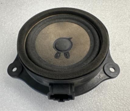 Audi A6 S6 reproduktor Dvere 4F0035411 