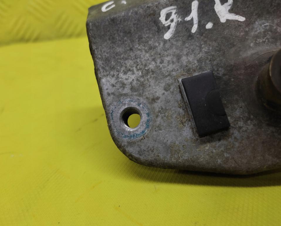 CITROEN AX MECHANIZMUS PREDNÉHO STIERAČA 9390332346