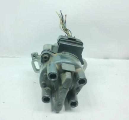 Mazda 323f 1.5 16V - 88 HP manual 65 kW 1489 cm3  Rozdeľovač - T2T60371