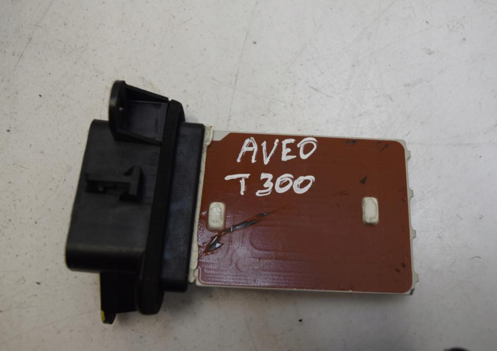 Chevrolet Aveo T300 2011-2014 1.2 16V 86 HP manual 63 kW 1229 cm3 4- rezistor 52429971