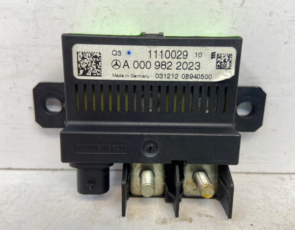 MERCEDES  BATÉRIOVÝ MODUL OVLÁDAČA  A0009822023