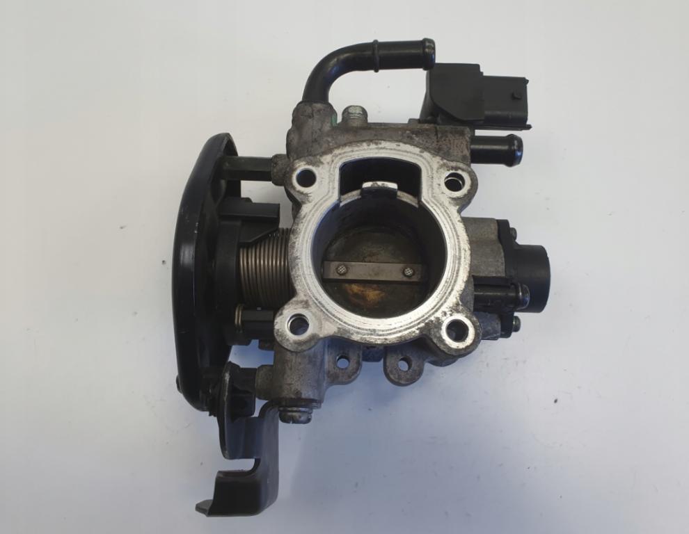Hyundai I20 2010 klapka 35100-03000