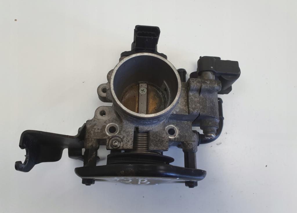 Hyundai I20 2010 klapka 35100-03000