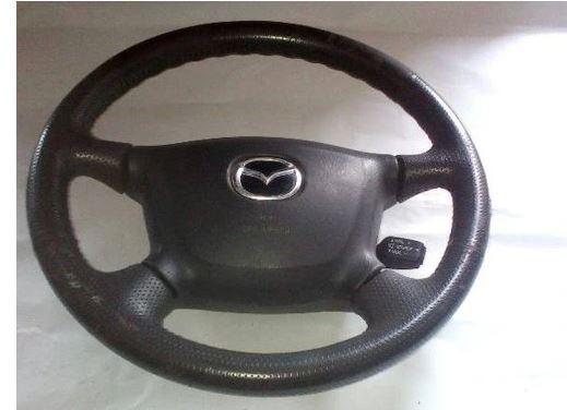 Mazda Premacy 1.8 16v 101 HP manual 74 kW 1840 cm3 5- volant