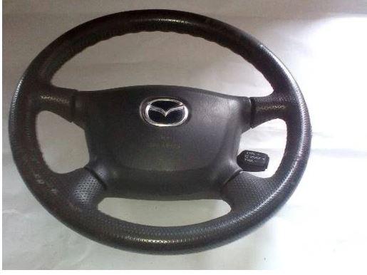 Mazda Premacy 1.8 16v 101 HP manual 74 kW 1840 cm3 5- volant