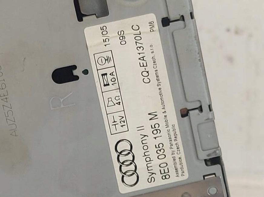 AUDI A4 B6 Avant (8E5) 2000 - 2005    2.5 TDI 120 kW [163 KM] olej napędowy 2002 - 2004  RADIO 8E0035195M kod nemáme