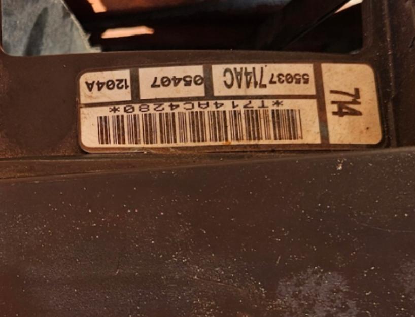 JEEP GRAND CHEROKEE WJ 2.7 163HP/120kW  1999-2004  ventilator chladica