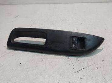 Skoda Octavia Mk2 (  Prepínač okien 1Z1867171A (Prepínače, spínače, tlačidlá a ovládače kúrenia)