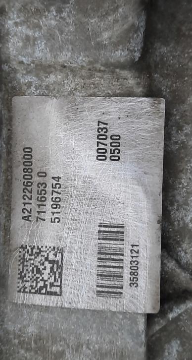 Mercedes C-klasa 0 prevodovka Výbava: Manualna  A2122608000