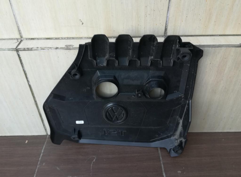 Skoda Octavia III 2013- 1.5 TSI 150 HP manual 110 kW 1498 cm3 5- kryt motora horní: 05E103925K