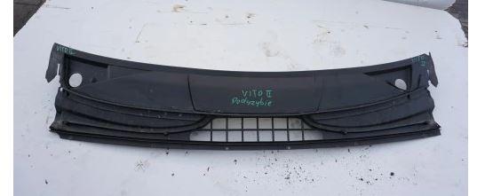 Mercedes VIano,Vito 2.2 CDi torpedo predneho okna 