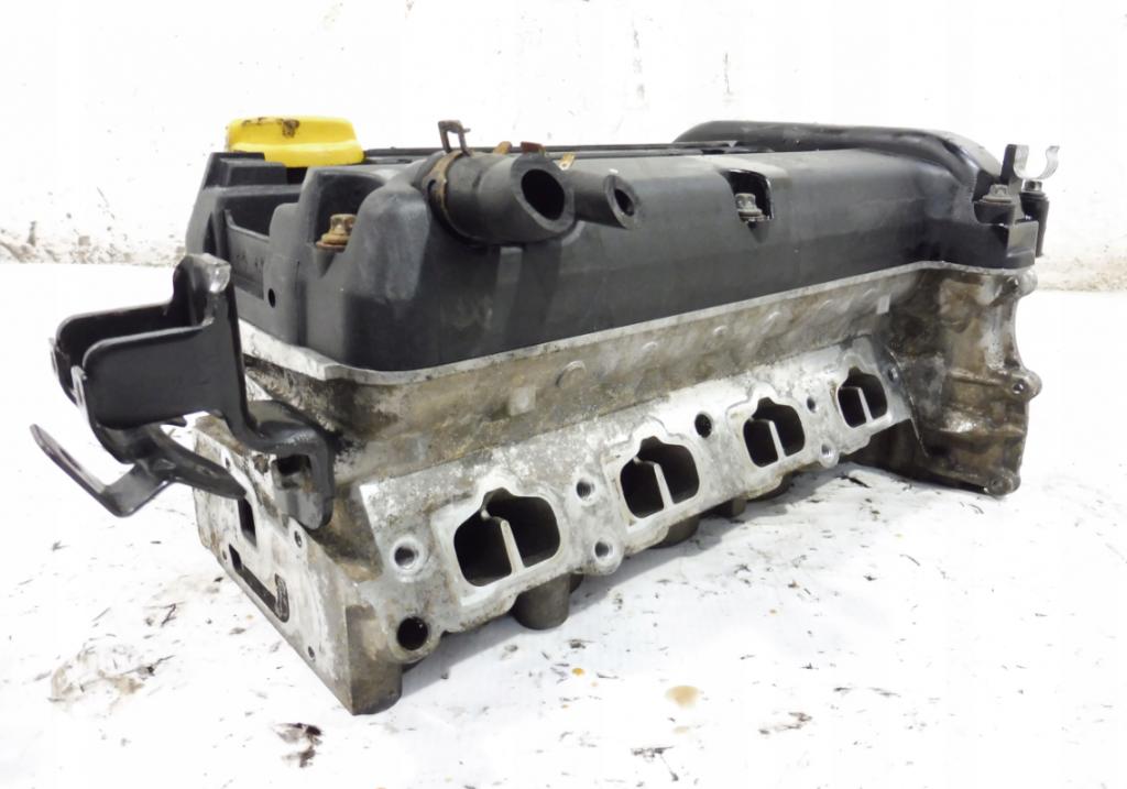 OPEL CORSA C D 1.2 12V  Hlava valcov Z12XEP