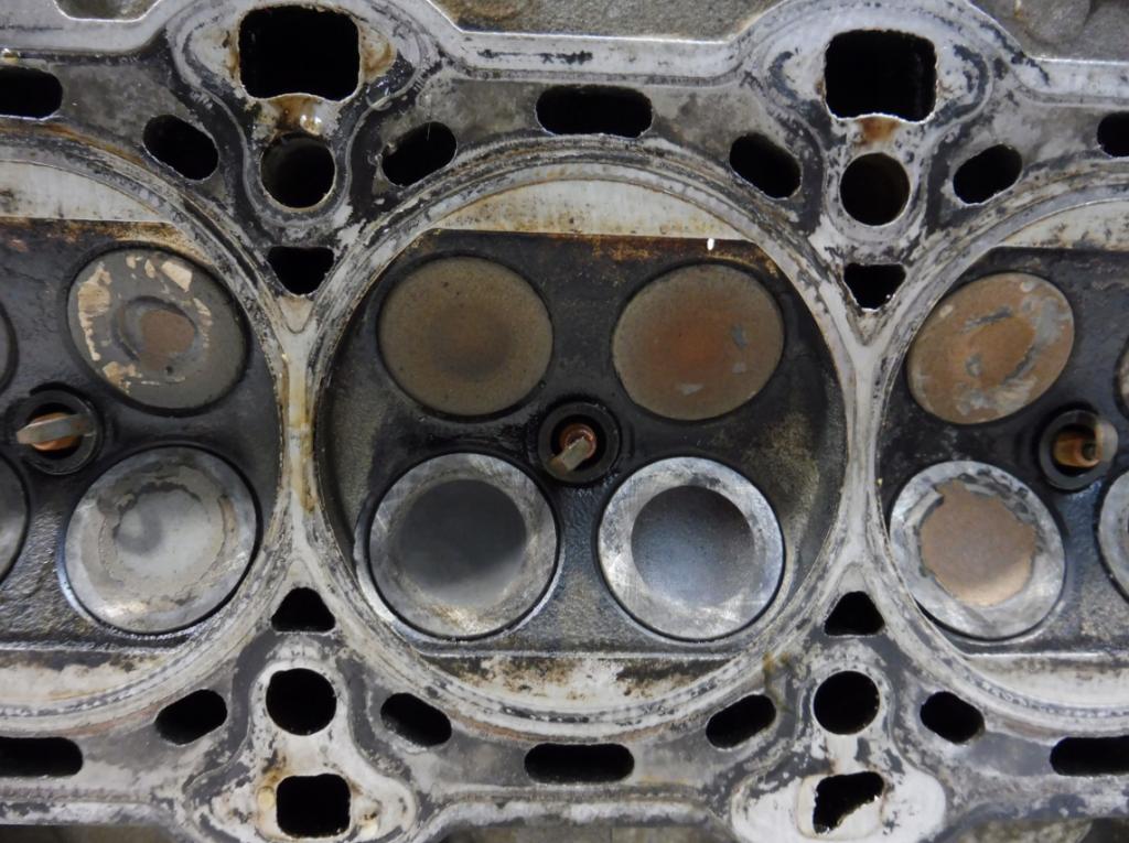 OPEL CORSA C D 1.2 12V  Hlava valcov Z12XEP