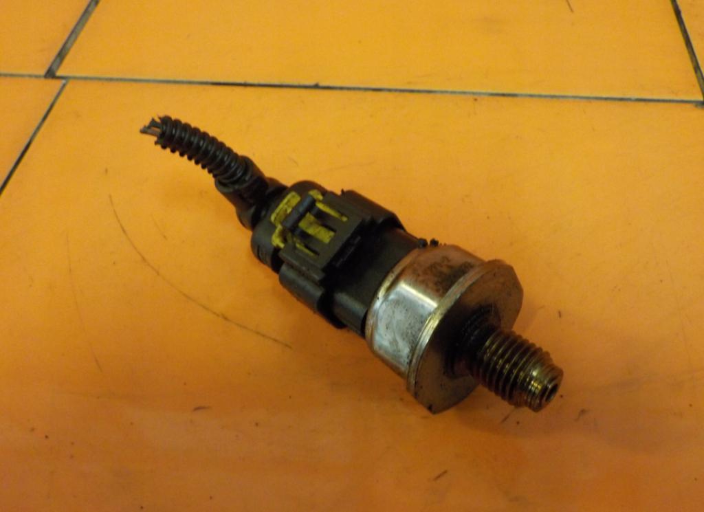 Opel Astra IV 2009-2015 1.7 cdti 110 HP manual 81 kW 1686 cm3 4- lišta vstrekovacia 45PP3-2 (Vstrekovacie lišty)