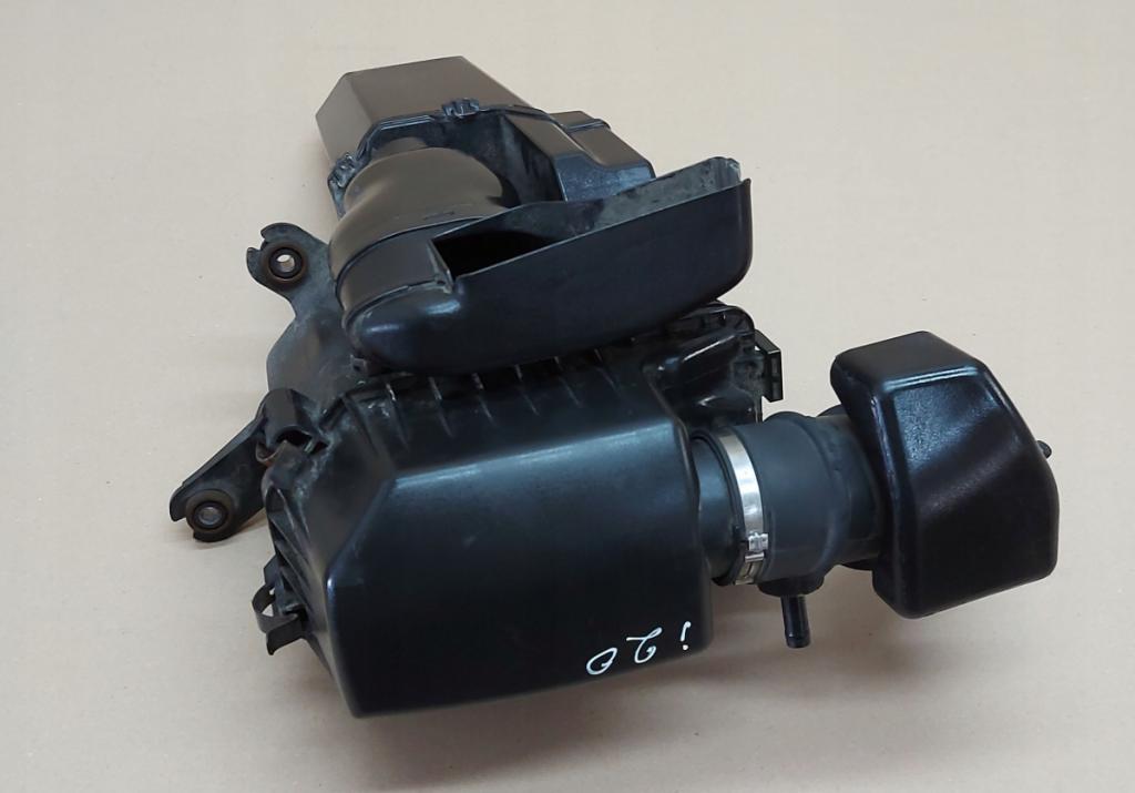 Hyundai I20 2011 obal Filtre: Vzduch: 28110-1J000