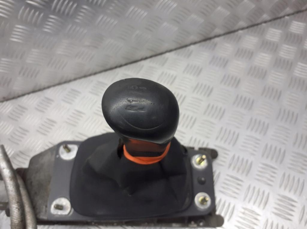 SKODA FABIA I 1.4 kulisa 6Y0711049A