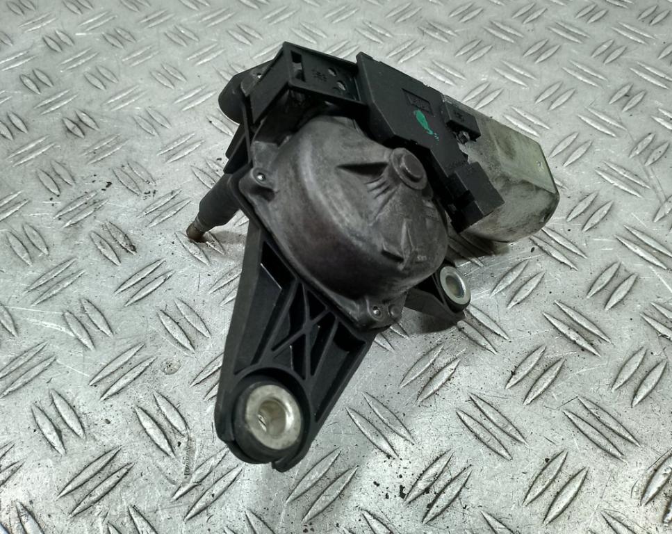 RENAULT TRAFIC ( 01-14 ) 1.9 DCI MOTOR ZADNÉHO STIERAČA